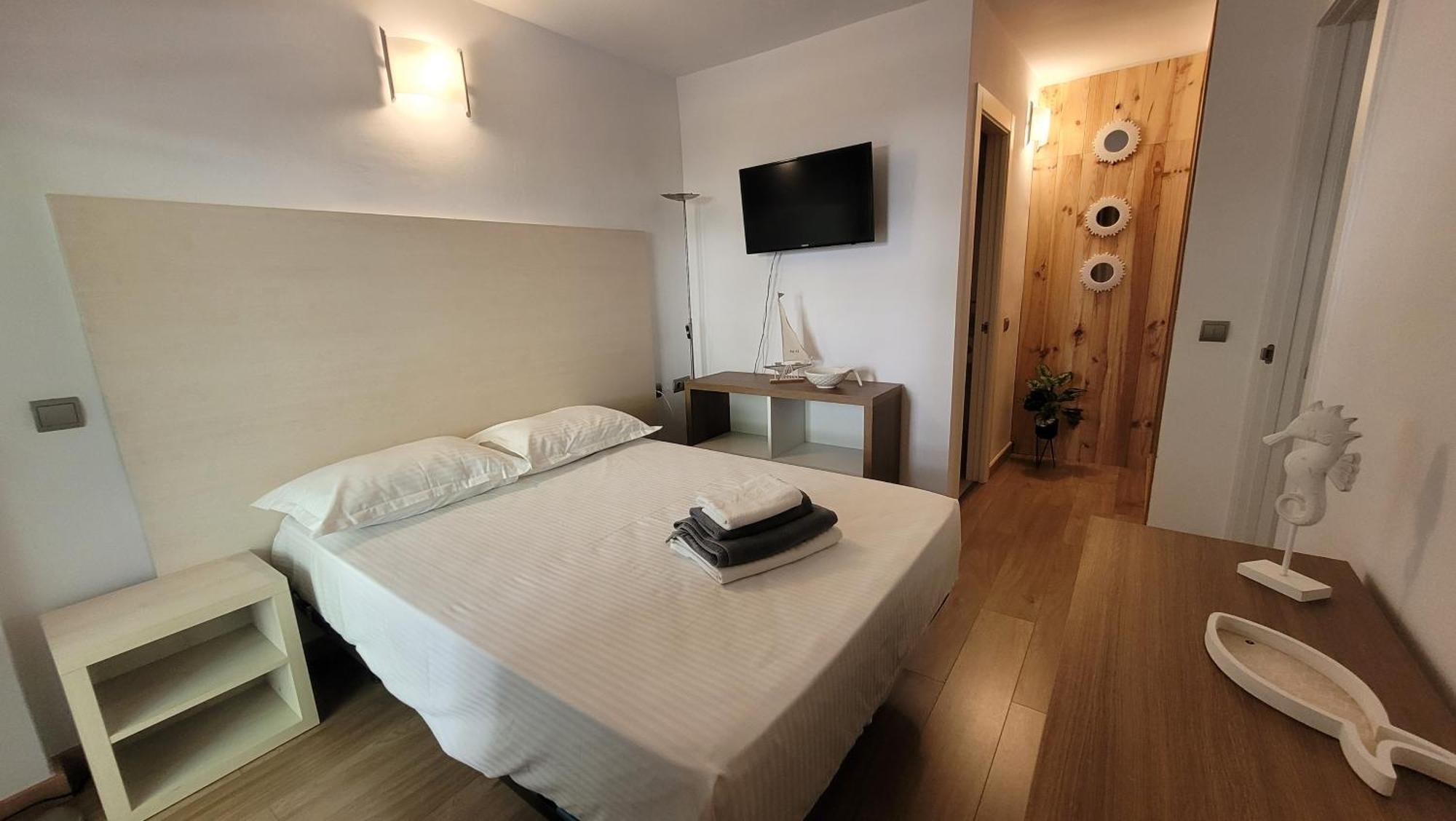 Platan Apartment Салоу Экстерьер фото
